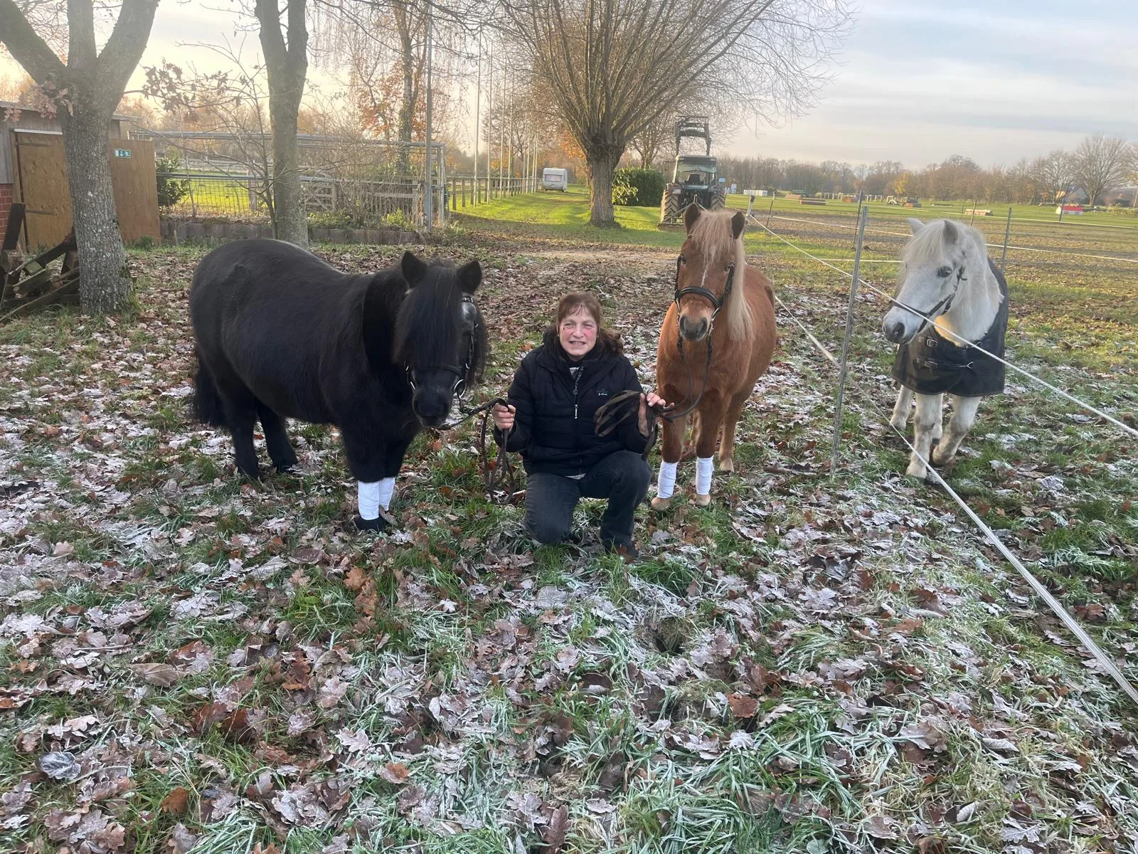 WhatsApp Image 2025-11-24 at 09.30.36